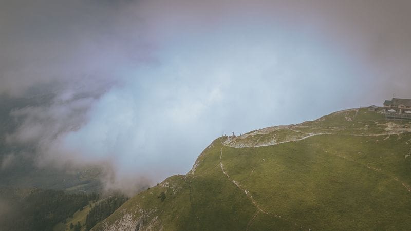 Výlet k hoře Schafberg s obytným campervanem